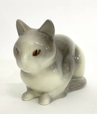 Vintage Goldscheider Art Deco Cat Kitten Porcelain Ceramic Figurine 5.  5”