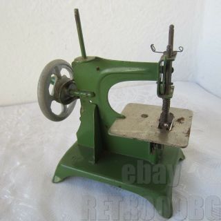 Rare Antique Vintage Small Child Toy Sewing Machine,  Green.