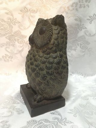 Single Brown Owl Bookend | Resin/plastic. 2
