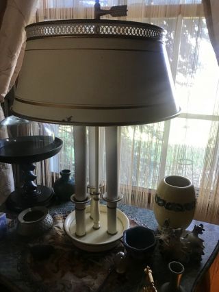Vintage Stiffel Ivory White Bouillotte Decor 3 Candlestick Desk Table Lamp