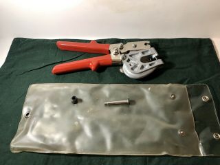 MALCO HOLE PUNCH FOR SHEET METAL VINY PLASTIC MODEL HP - 18 W/ EXTRA PUNCH SET USA 2
