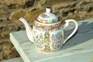 ROSE MEDALLION CHINESE EXPORT PORCELAIN TEAPOT COLORFUL 2