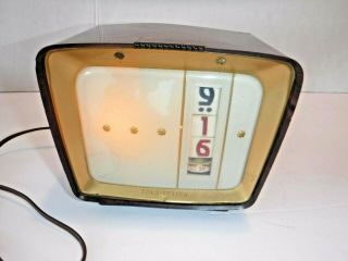 Vintage Numechron Television Tv Clock Mid Century Modern Rare 1961 Model 715