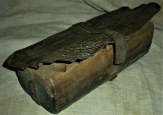 Antique C.  1770 Revolutionary War Cartridge Box Leather & Wood Initialed Th Vafo