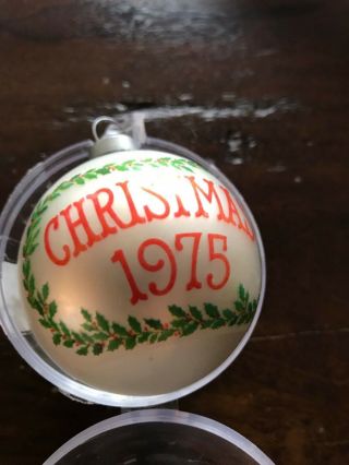 1975 Hallmark Ornament Raggedy Ann And Andy Glass Ball