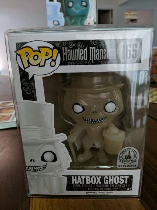 Funko Pop Haunted Mansion Hatbox Ghost W/ Pop Protector Disney Parks Error Box