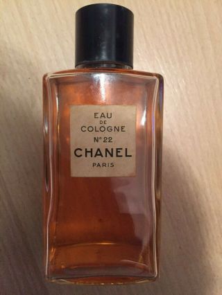 Chanel ‘n° 22’ Eau De Cologne 6.  8 Fl.  Oz.  /200.  Legendary Fragrance.  Vintage