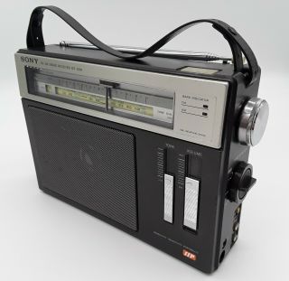 Vintage 1980 - 1981 Sony ICF - S5W FM/AM Radio 2 Band Receiver Great 3