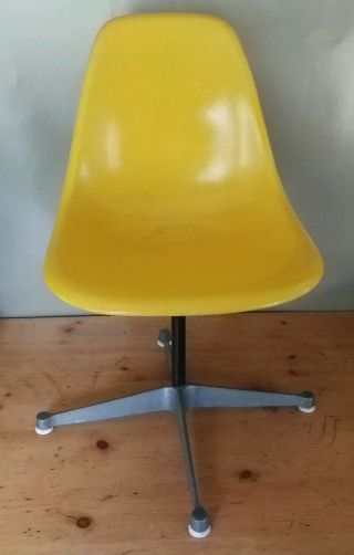 Vintage Herman Miller Yellow Fiberglass Shell Chair W/ Base