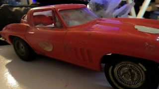 Vintage Cox 1964 Chevrolet Corvette Sting Ray Tether Gas Powered Model Car Red