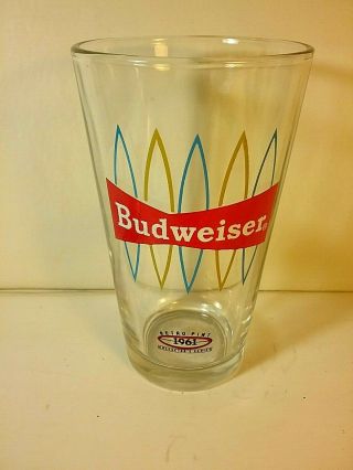 Vintage Classic Budweiser Retro Pint Glass