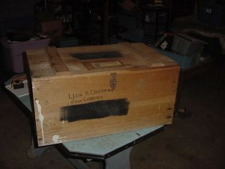 Vintage Wood Box Chest 29x18x15 Trunk Crate With Lid