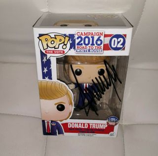 Authentic Donald Trump Signed Funko Pop The Vote 02 Bobble Head With Real