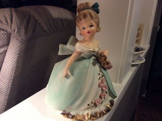 Pretty Vintage Porcelain Lady Planter Vase Figurine W/ Purse Napco /relpo?6 3/4”