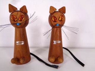 Mid Century Modern Wood Cat Figurine Salt Pepper Shakers