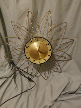 Vintage Lux Atomic Electric Wall Clock Mcm Retro Starburst Sunburst Brass Color