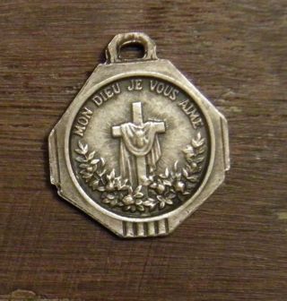 Antique Religious Silvered Medal Pendant Saint Therese Child Of Jesus.  Nr 2