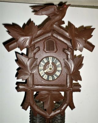 LARGE RUSTIC CARVED GERMAN BLACK FOREST UNUSUAL 8 DAY CUCKOO CLOCK 2
