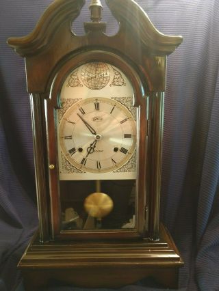 Vintage Stellar 30 Day Mantle Clock With Key