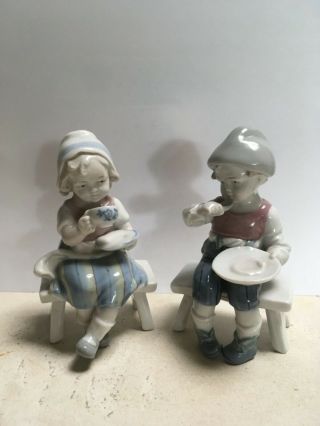 Vintage Metzler & Ortloff 4 " Porcelain Figurines Pair Boy Girl Marked 4033 4034