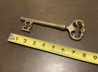 Vintage Ornate Heavy Brass Skeleton Key Design 7.  5” Long
