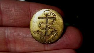 Stunning Off The Coat Non Dug Rev War British Royal Navy Button