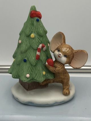 Vintage Homco Christmas Mouse Figurine Decorating The Tree