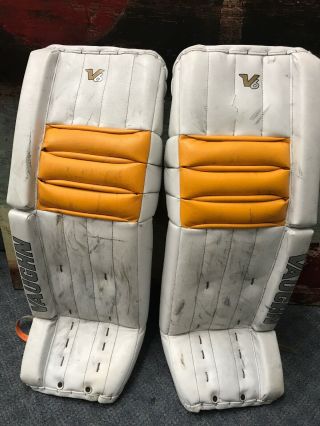 Vintage Graphic Vaughn V6 2000 Pro Goalie Pads White With Yellow 34 "