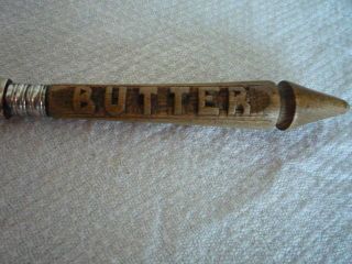 A COLLECTABLE CARVED WOOD TREEN HANDLE BUTTER SPREADER VINTAGE KITCHENALIA 2