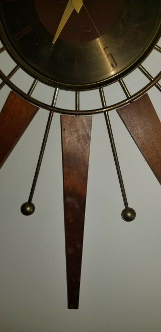 Reclaimed Vintage MCM SETH THOMAS Sunburst Starburst Gold tone Wood Wall Clock 2