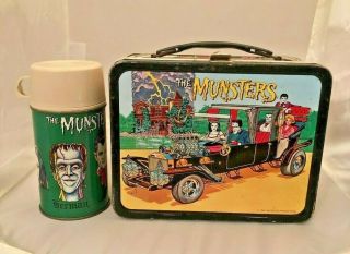 Vintage 1965 " The Munsters " Lunch Box & Thermos Kayro - Vue Productions