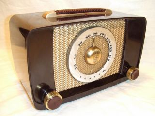 Fully Restored 1949 Zenith Model G615 Antique Vintage Tube Am Radio