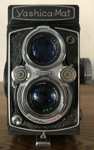 Vintage Yashica - Mat Copal Mxv Camera 1:3.  2 80mm