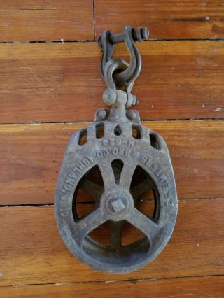 Large Antique Fe Myers Cast Iron Barn Pulley 8 Pounds