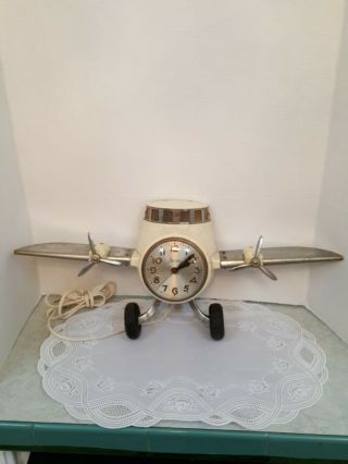 Very Rare Vintage Air Plane Clock With Lights