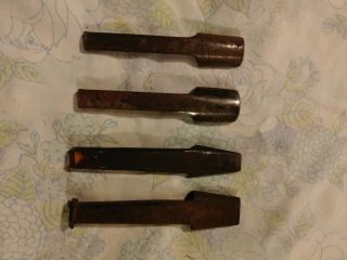 (4) VINTAGE ANTIQUE C.  S.  OSBORNE & Co.  CHISEL CARPENTRY CHISEL MADE IN ITALY 2