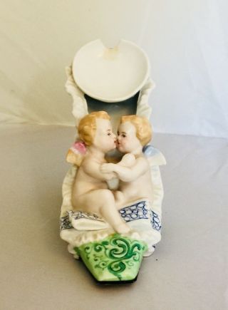 Antique Old Paris Or German Porcelain Pocket Watch Holder Shoe W/kissing Cherubs