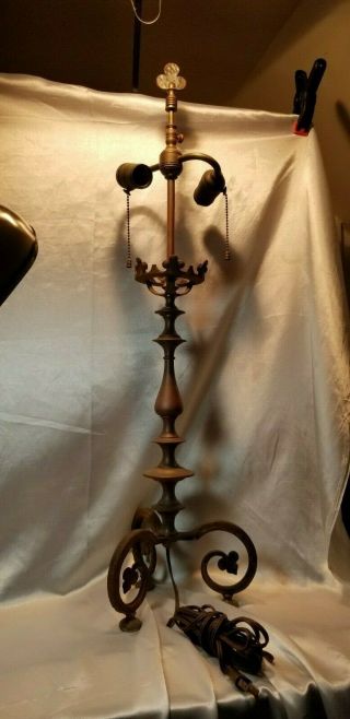 Circa 1930’s Arts & Crafts Bronze Brass Finish Electric Lamp W/ Finial