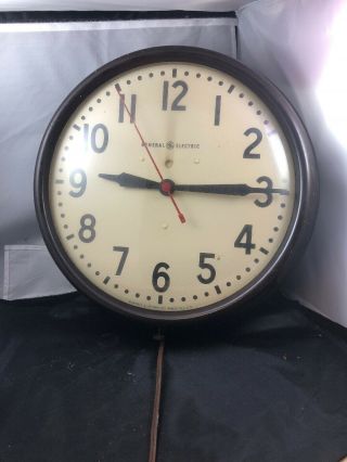 Vtg 1950s General Electric Ge School 14.  5 " Wall Clock Bakelite 1h1612
