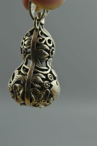 Ancient Old Collectable Miao SIlver Carve Hollow Out Flower Gourd Lucky Pendant 2