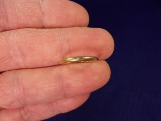 Older Vtg Ladies 14k Yellow Gold Wedding Band Ring,  Size 5.  75 X 1.  75mm