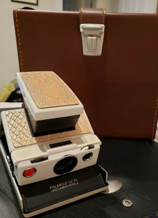Vintage Polaroid Sx - 70 Land Camera Model 2 W/case And Mounted Flash