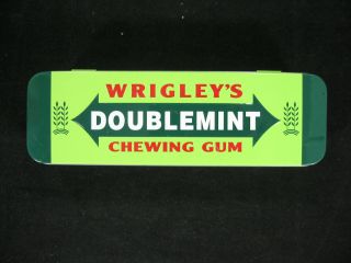 Wrigley’s Doublemint Chewing Gum Green Tin Collectors 6.  5 x 1.  75 inch 2