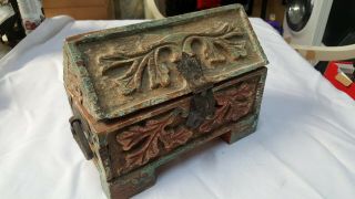Antique Early - 19thc Primitive Heavy,  Figured Hand Carved Wood Curio Box