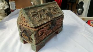 Antique Early - 19thC Primitive Heavy,  Figured hand carved Wood Curio Box 2