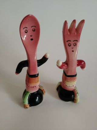 Vintage Hand Painted Anthropomorphic Spoon And Fork Salt and Pepper Shakers 2