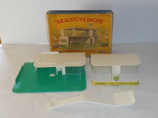 Vintage Matchbox Mg - 1 Bp Service Gas Station W/ Ob,