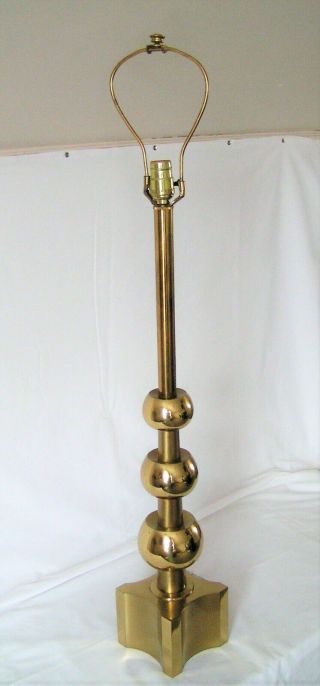 Rare Stiffel Tommi Parzinger Mid Century Hollywood Regency Brass Ball Lamp