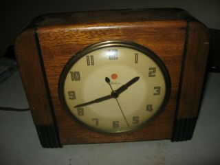 Vintage Warren Telechron Electric Shelf Clock Art Deco Wood Case