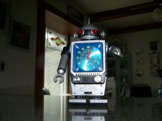 Antique Space Age Robot Clock Radio Equity Hong Kong So Cool & It